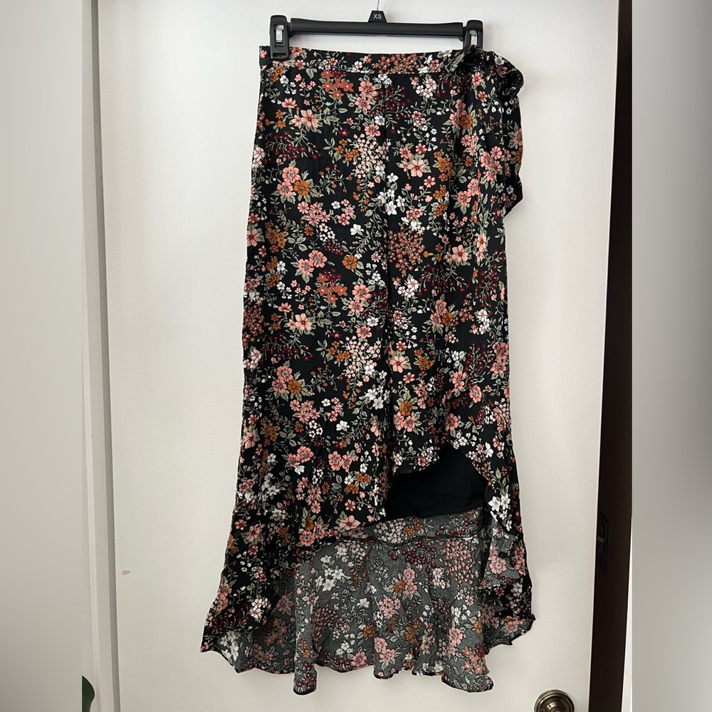 Abercrombie & Fitch Floral High-Low Wrap Skirt - Black with Pink & Rust Floral